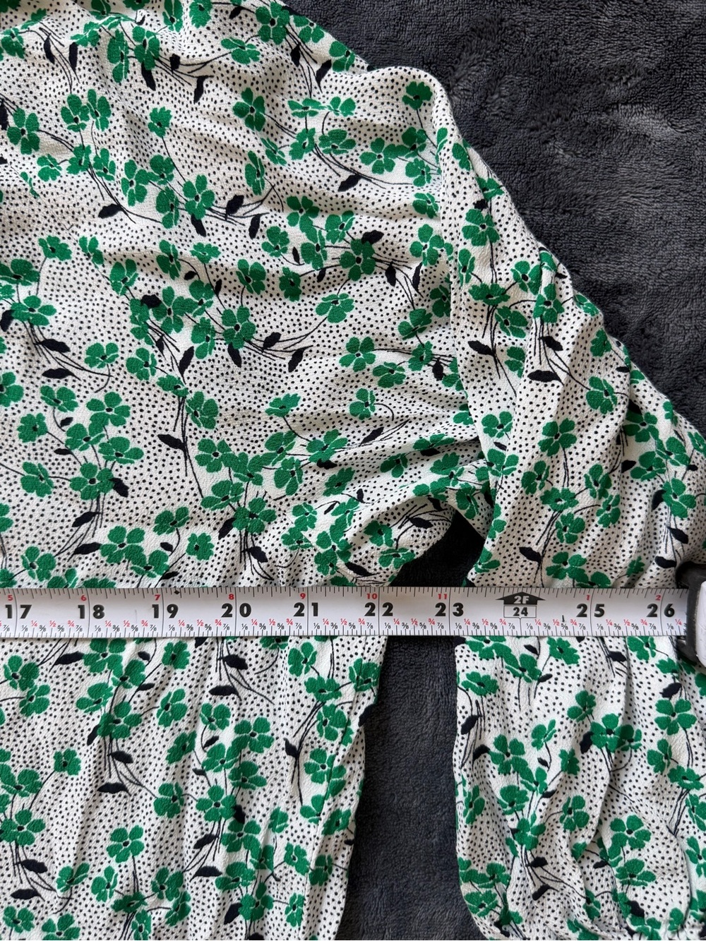 LOFT Clover Floral Ruffle Women's Blouse Green White Long Sleeve Size Large. - Picture 4 of 10